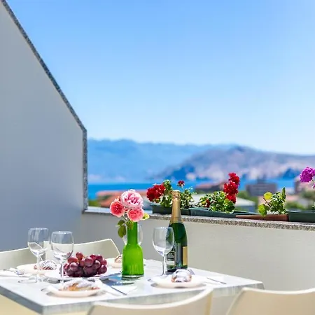 Lucija 2 شقة باشْكا