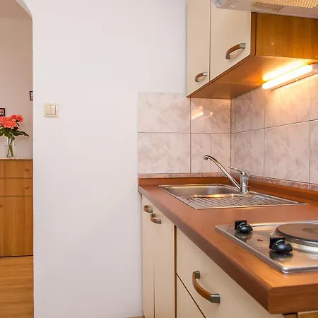 Lucija 2 * Baška