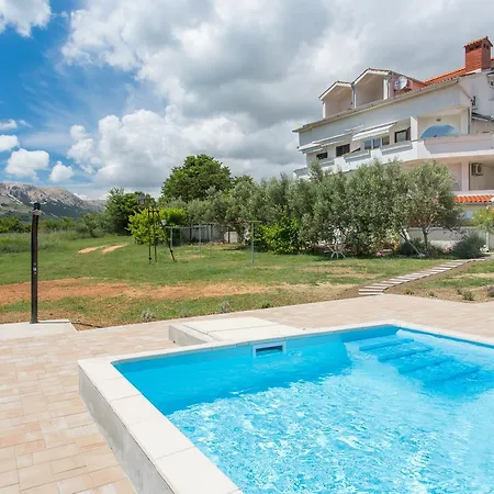 아파트 Lucija 2 *