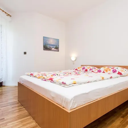 Appartement Lucija 2 Baška