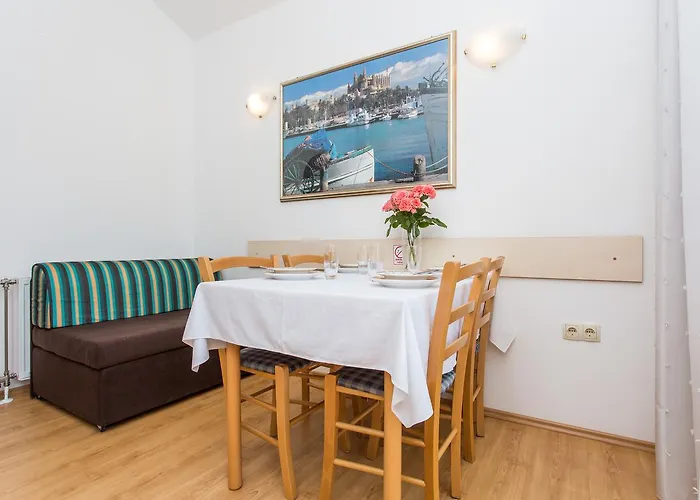 Lucija 2 Baska (Krk)